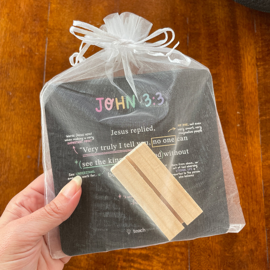 52 Scripture Cards™ [Includes Organza Pouch, Wooden Stand] + FREE SHIPPING